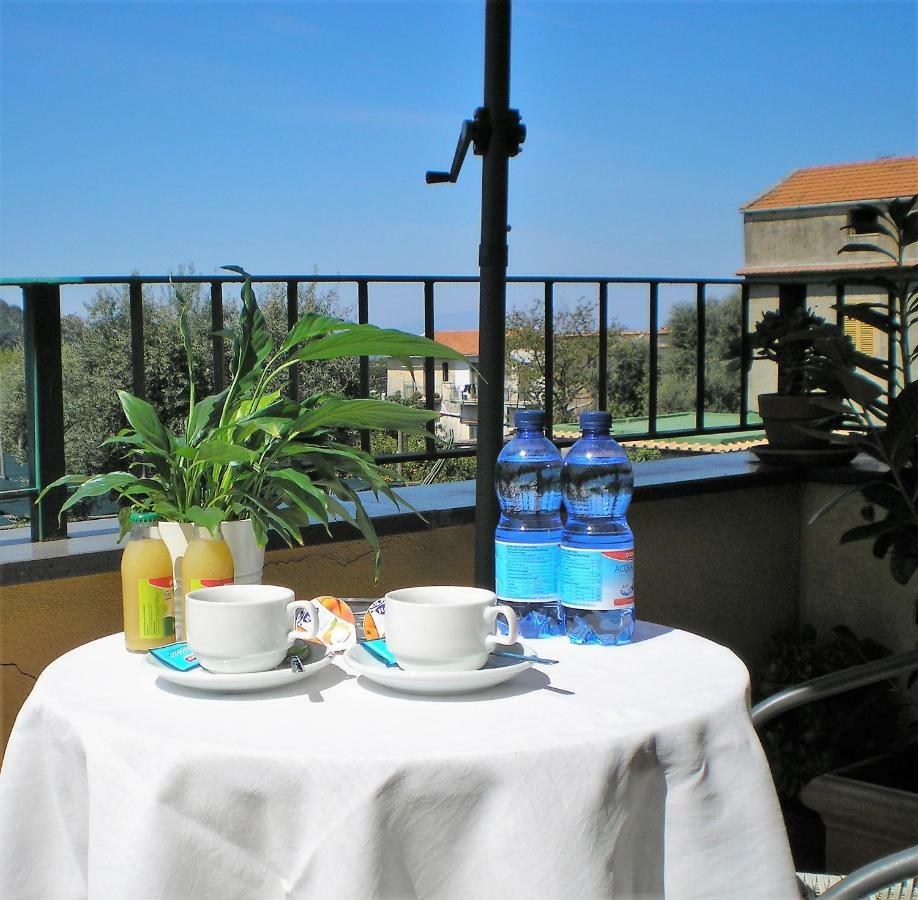 Itaca B&B Пьяно-ди-Сорренто Экстерьер фото